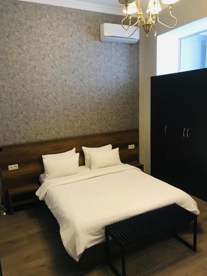 2Nd Floor Hotel Tbilisi Exterior photo