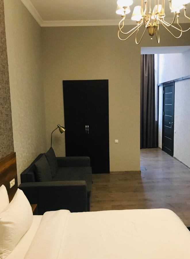 2Nd Floor Hotel Tbilisi Exterior photo
